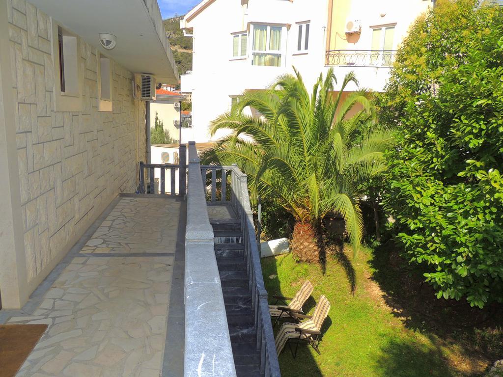 Rooms Villa Desa Budva Buitenkant foto