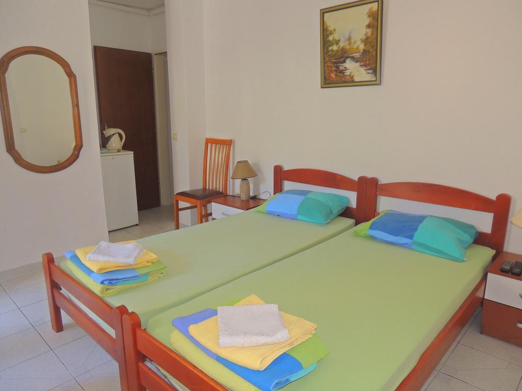 Rooms Villa Desa Budva Buitenkant foto
